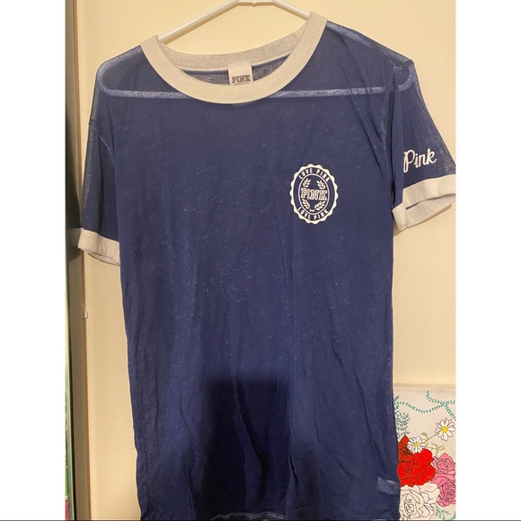 Victoria’s Secret Pink - Picture 1 of 2